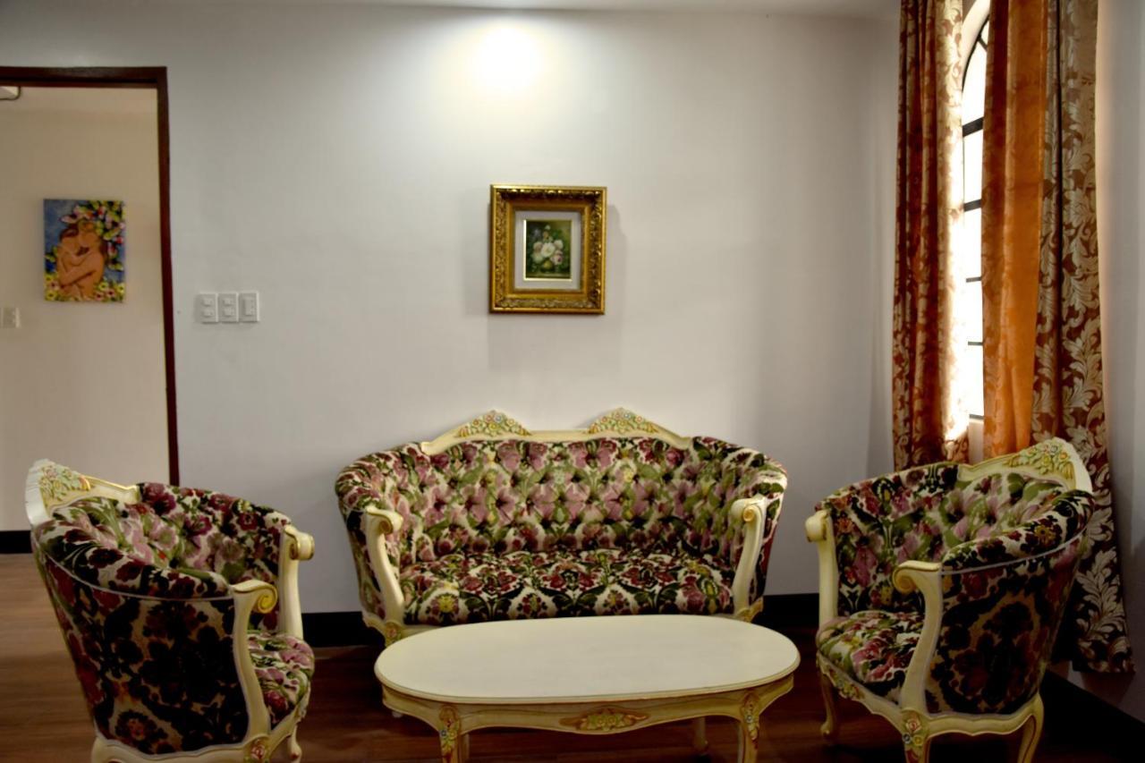 Isla De Oro Hotel Mamburao Exteriér fotografie